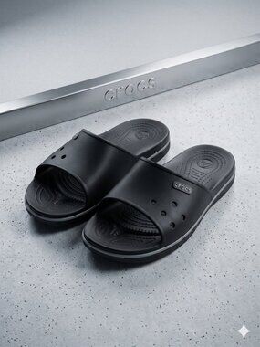 Crocs Men's Size 9 (W 11) Black Classic Slide Sandals